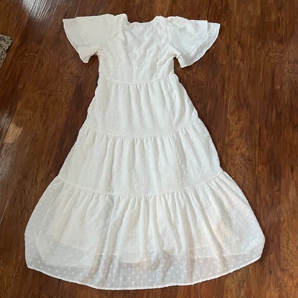 Line and Dot Skylar Midi White Dress Size Medium - Picture 3 of 11